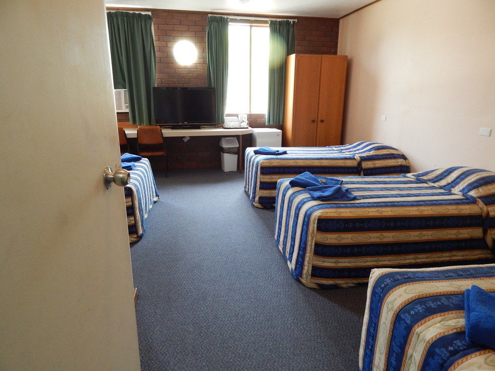 Nowra Motor Inn Buitenkant foto